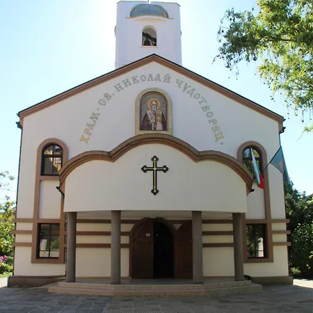 公寓 амира за гости - Amira Guest *