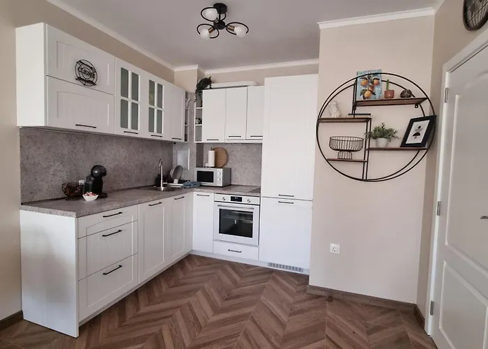 амира за гости - Amira Guest Apartament *