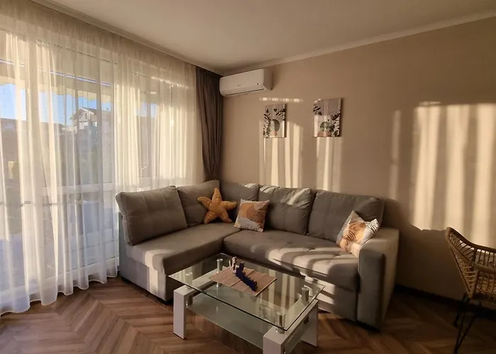 Apartament амира за гости - Amira Guest