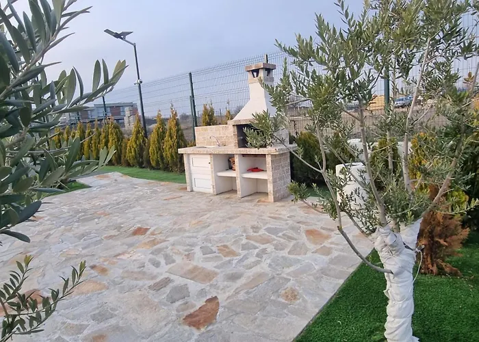 амира за гости - Amira Guest Burgas City