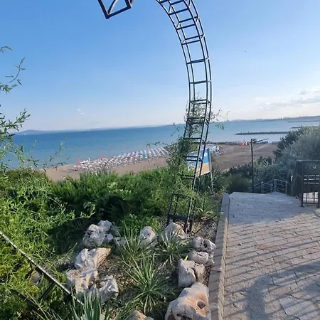 амира за гости - Amira Guest Apartment Burgas